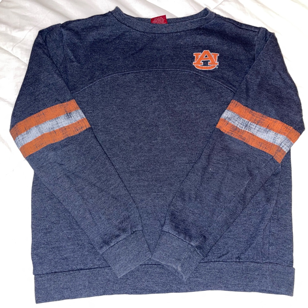 University of auburn sweatshirt size small